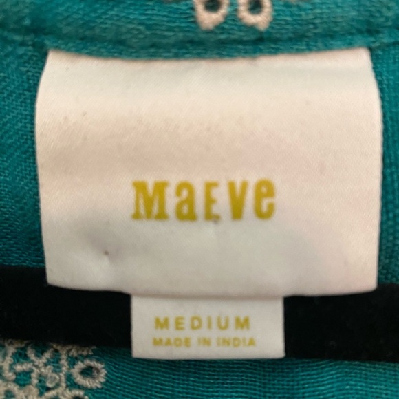 Maeve green boho look Sleeveless Dress with White Floral Embroidery - Picture 3 of 4